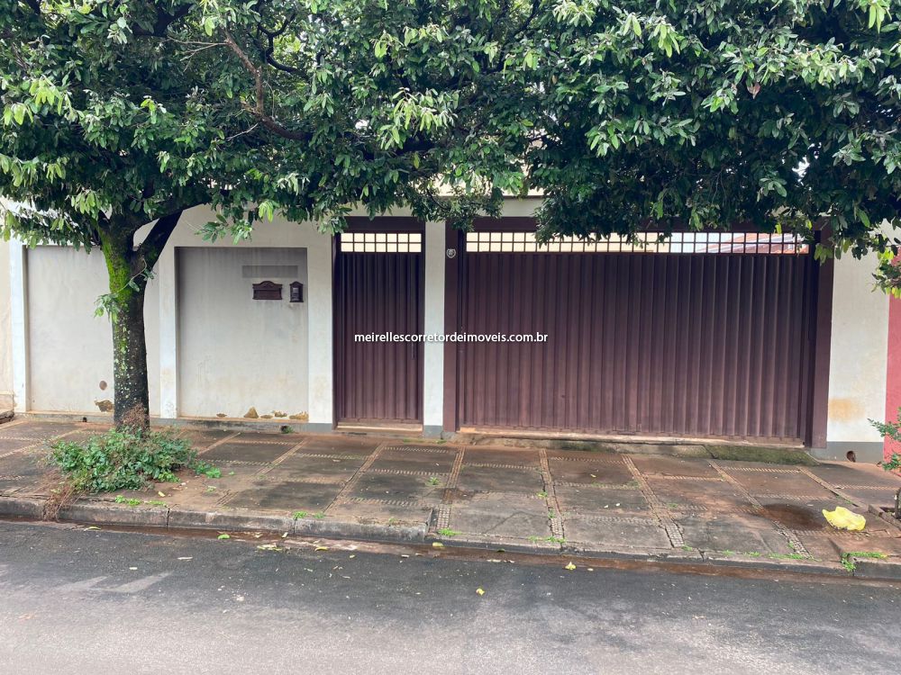 Casa Padrão venda Jardim Paulista - Referência MI-328