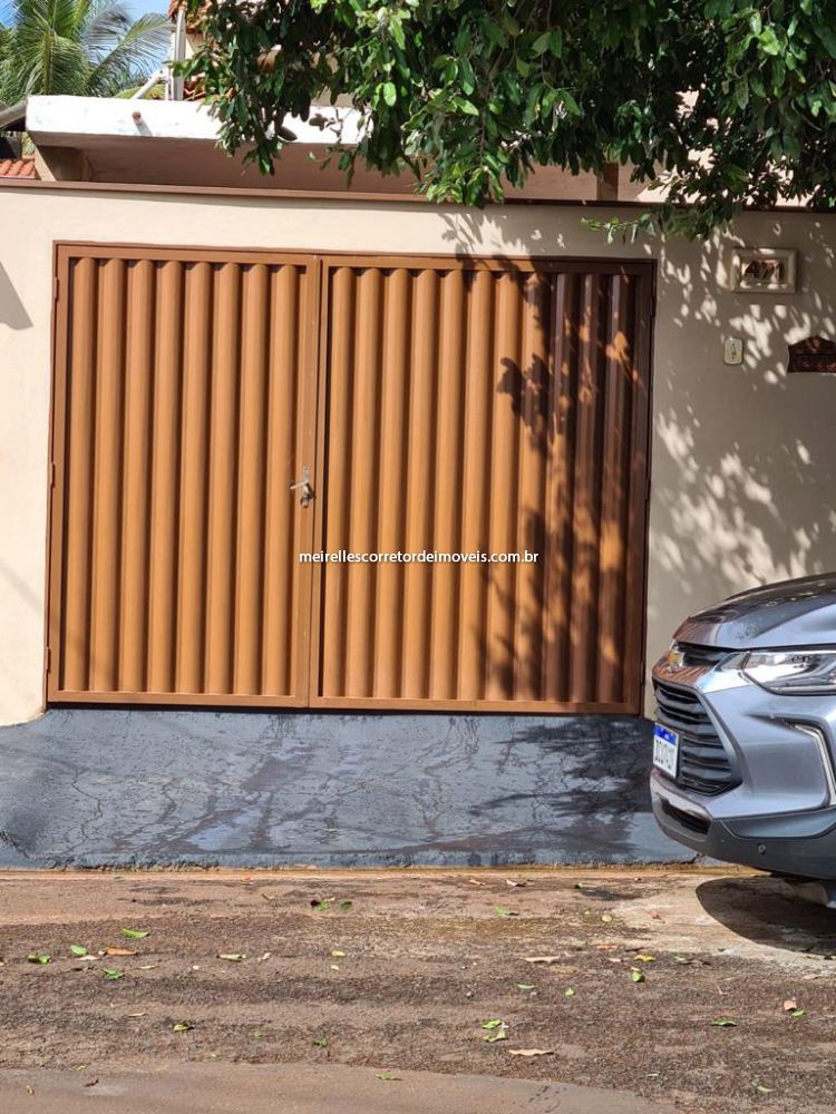 Casa Padrão Baixada 4 dormitorios 2 banheiros 1 vagas na garagem