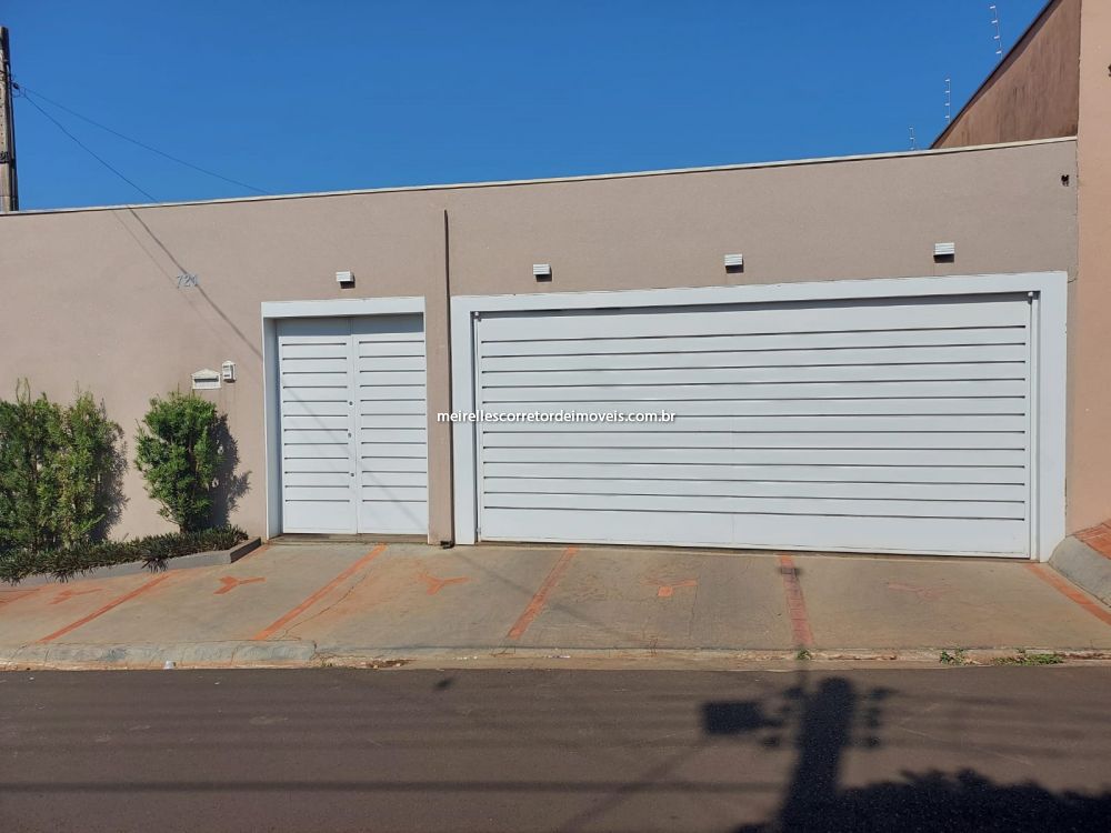 Casa Padrão Jardim Bela Vista 3 dormitorios 2 banheiros 3 vagas na garagem