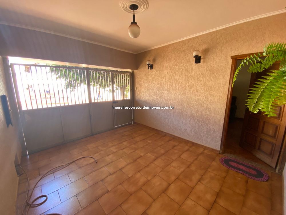 Imóvel com renda Centro 2 dormitorios 1 banheiros 1 vagas na garagem